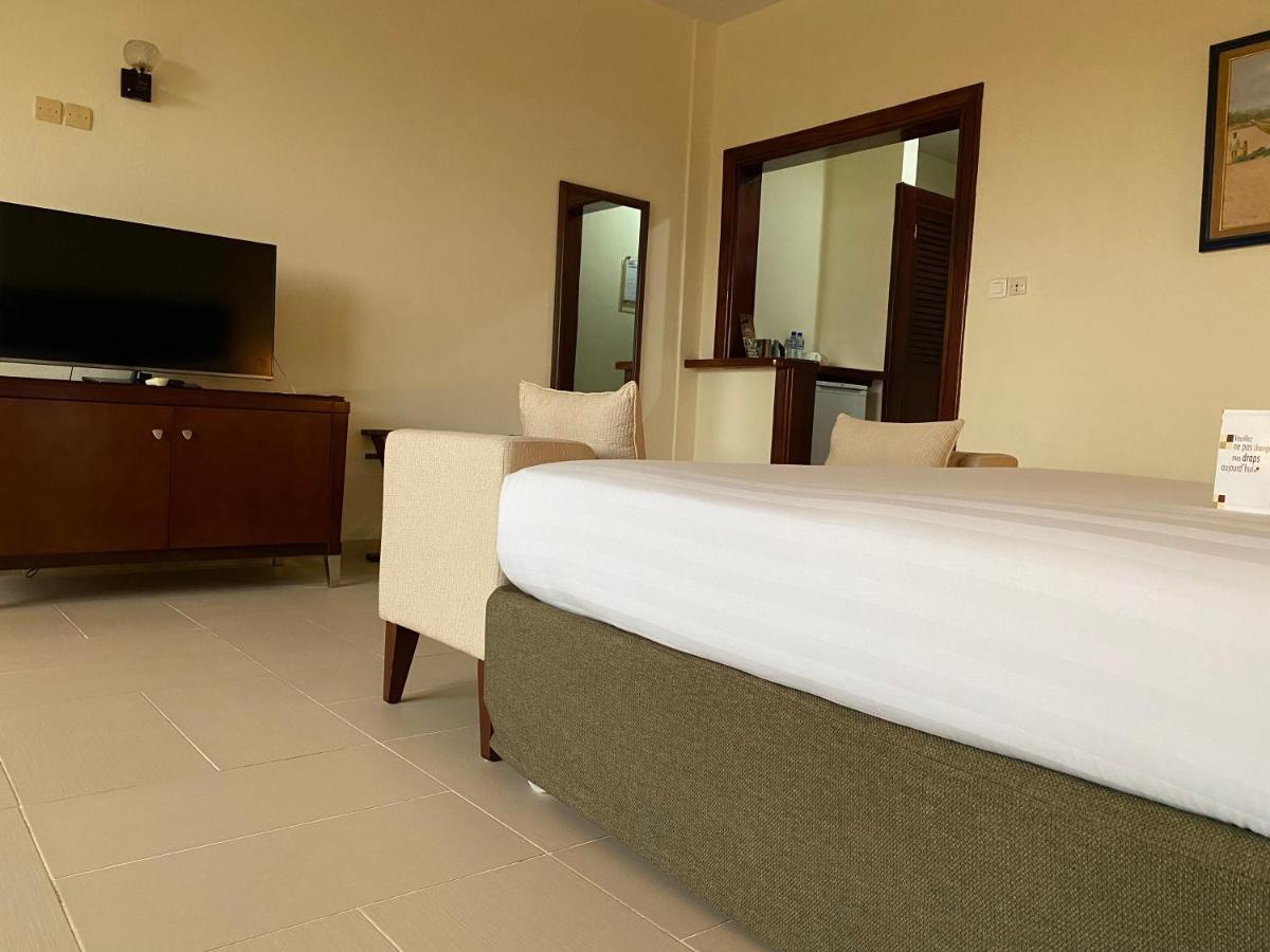 Hotel Sancta Maria Lomé Dış mekan fotoğraf