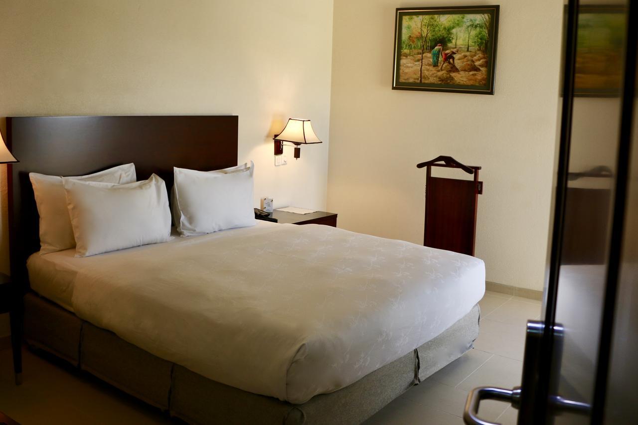 Hotel Sancta Maria Lomé Dış mekan fotoğraf