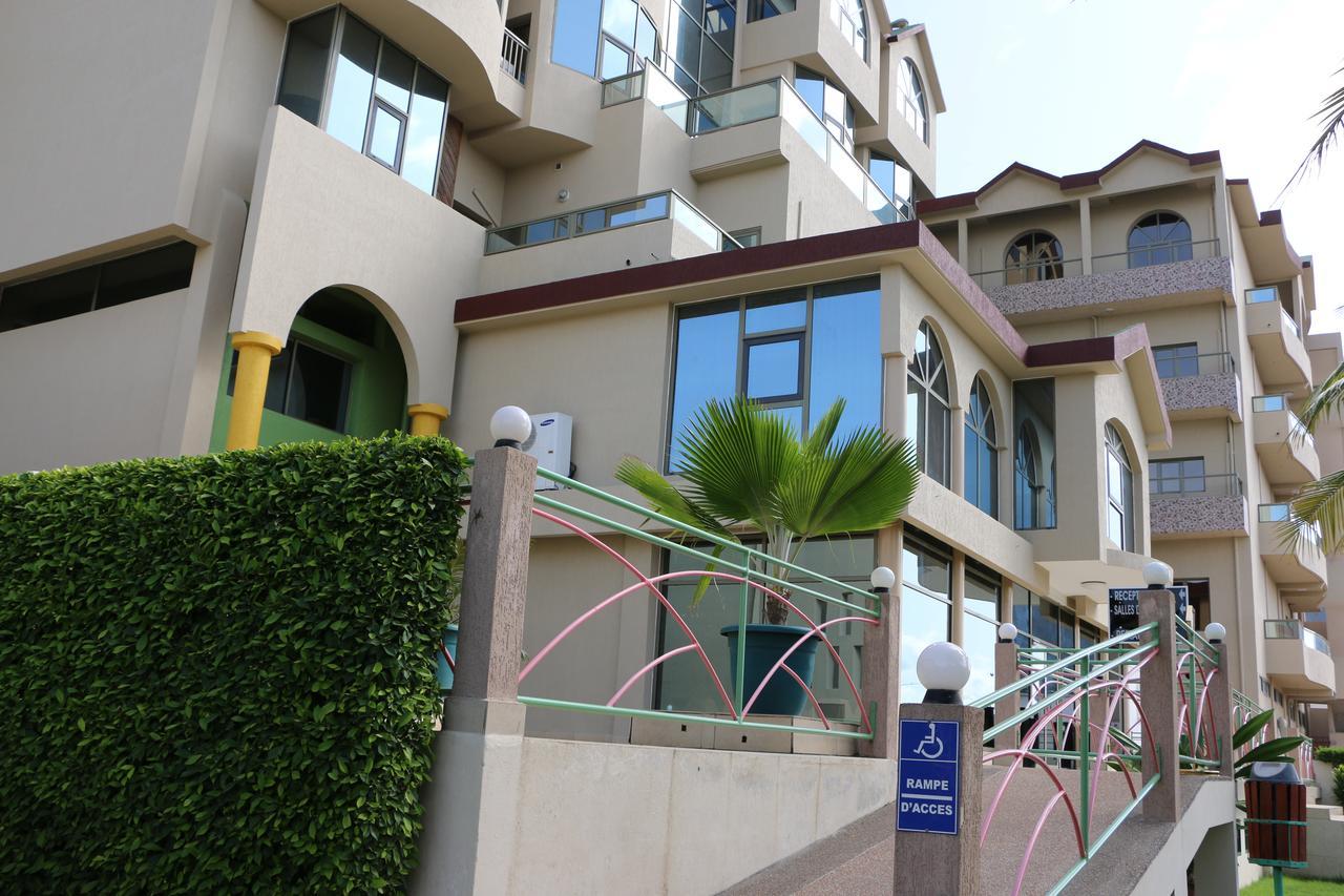 Hotel Sancta Maria Lomé Dış mekan fotoğraf