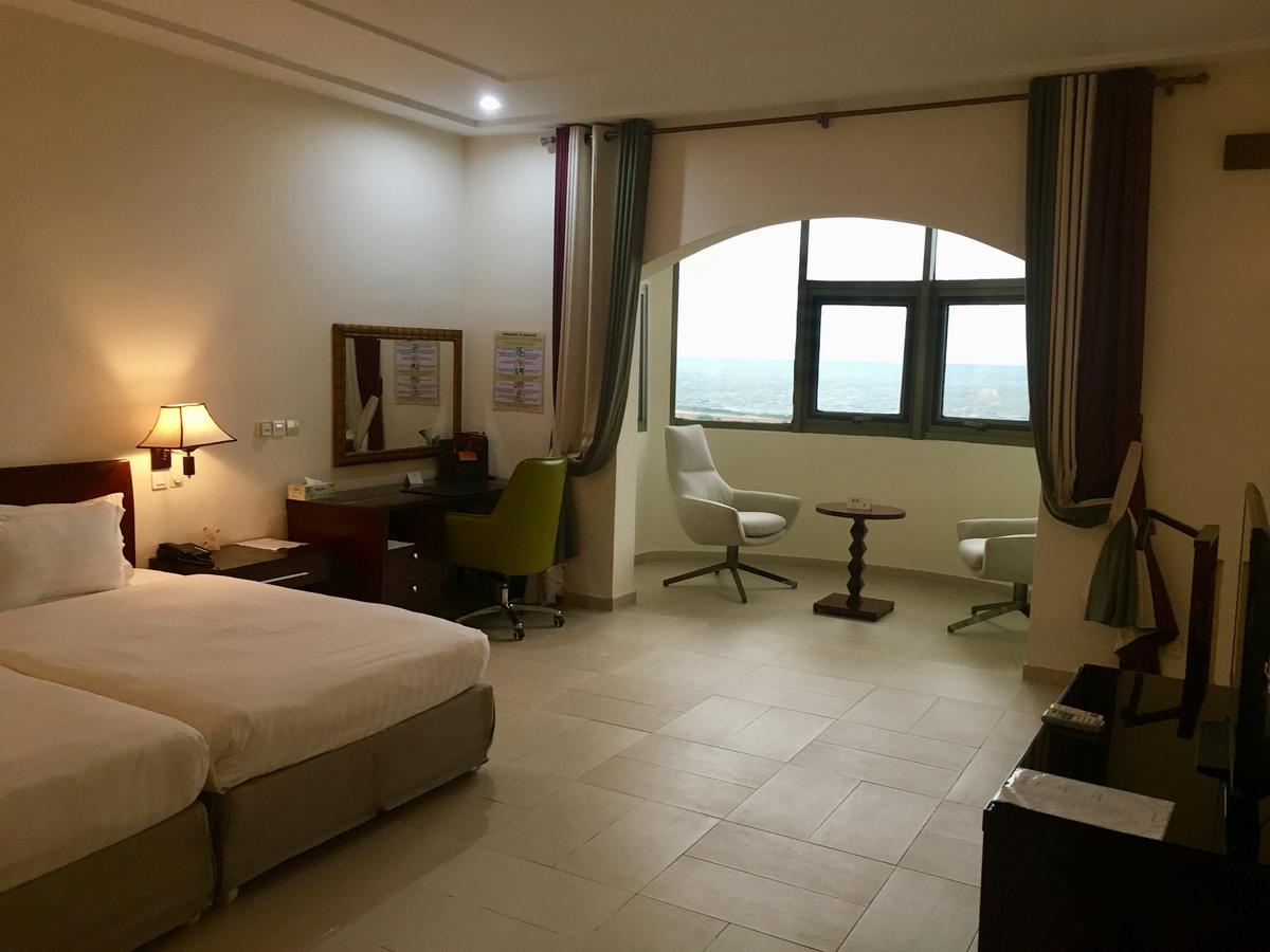 Hotel Sancta Maria Lomé Dış mekan fotoğraf