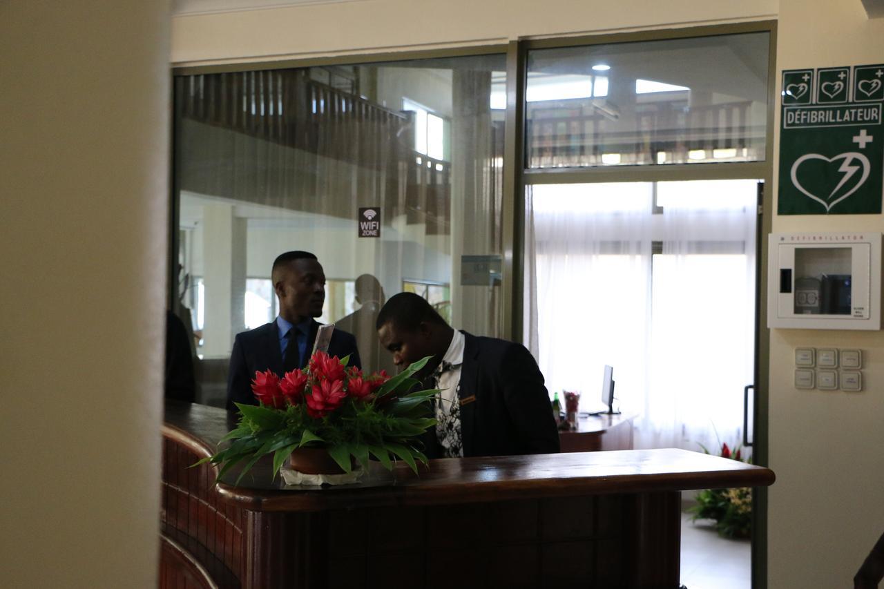 Hotel Sancta Maria Lomé Dış mekan fotoğraf
