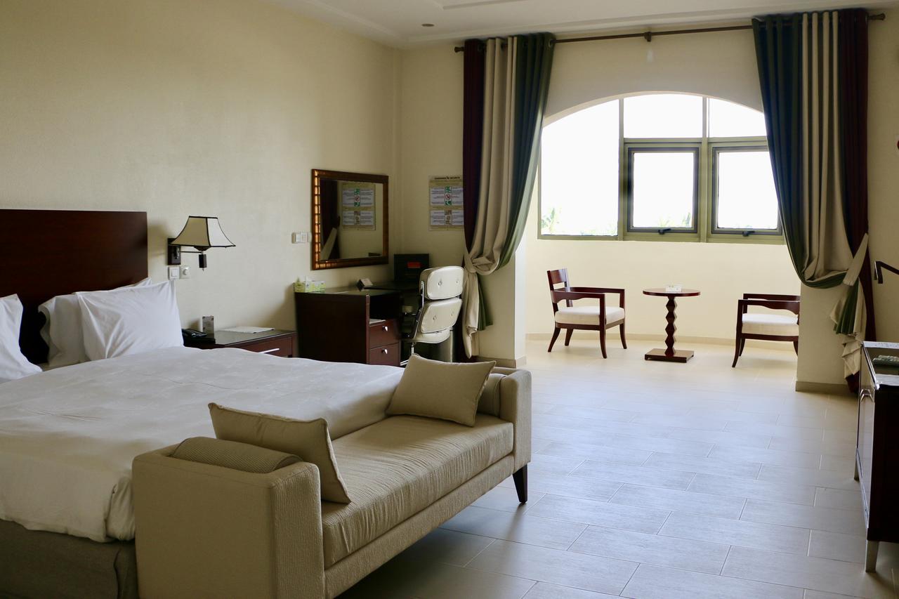 Hotel Sancta Maria Lomé Dış mekan fotoğraf