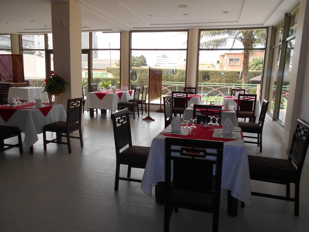 Hotel Sancta Maria Lomé Dış mekan fotoğraf